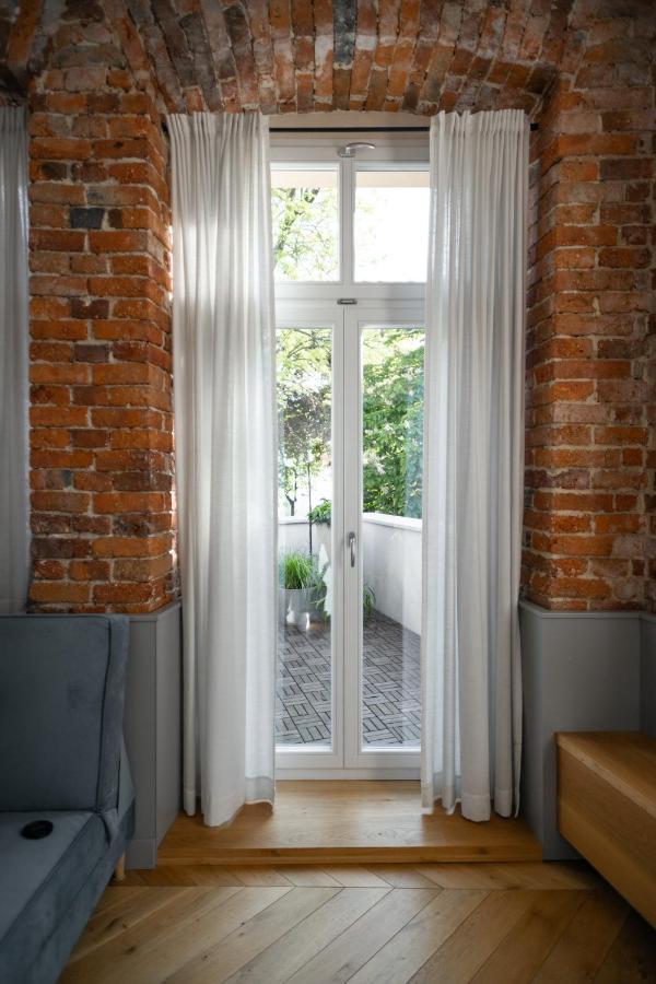 Central Apartamenty Єленя-Ґура Екстер'єр фото